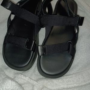 Mens size 11 valentino  garavani sandals